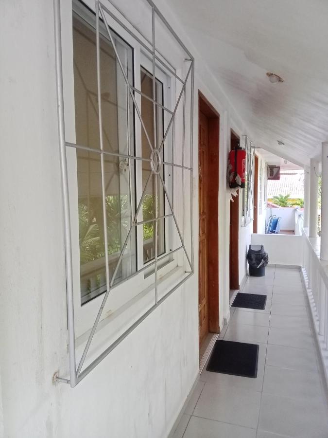 Matterhorn Guest house Daanbantayan