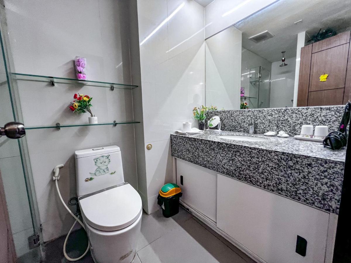 Oceanfront At Arterra, Fast Wifi, Nflix, Kitchen - H Or L * Lapu-Lapu City