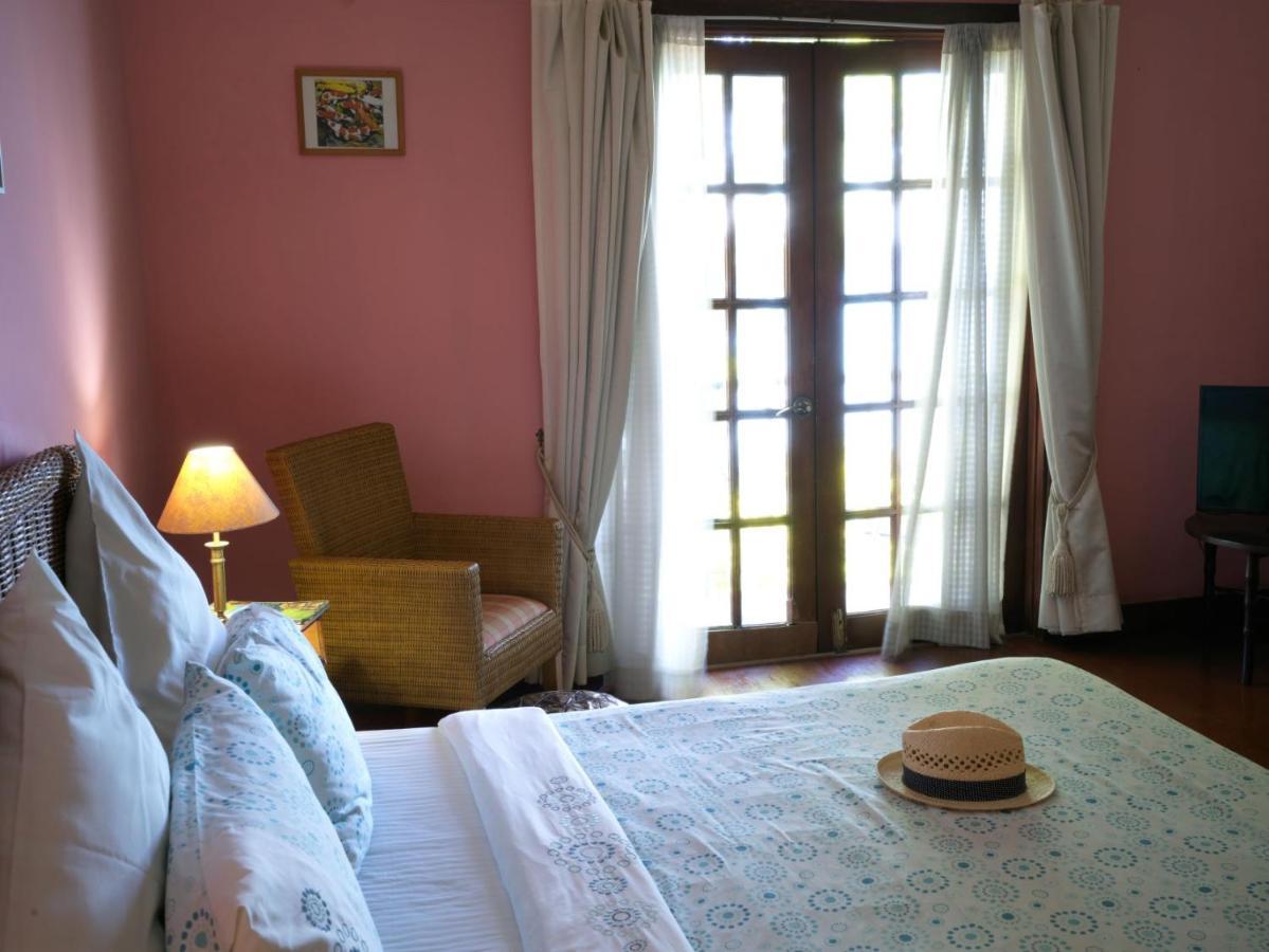 Hotel Flores Beachside 4*