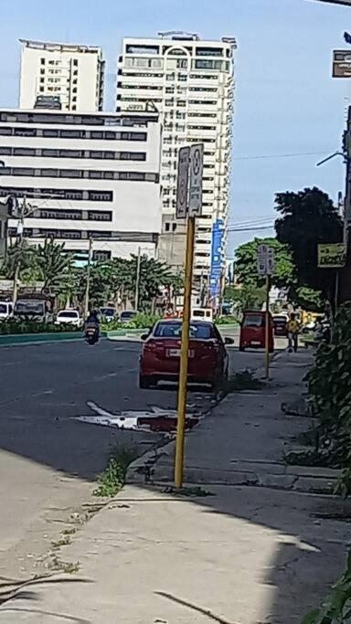Unit Near Sm City,gaisano Mall Of Cebu,robinsons Galleria Cebu