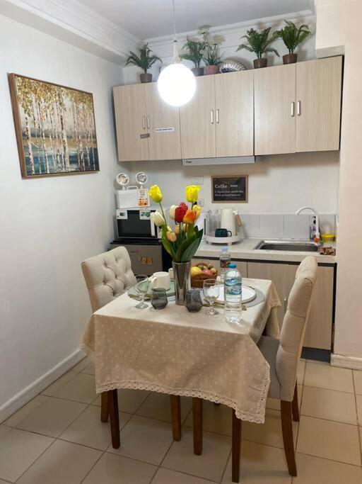 One Bedroom With Free Netflix And Wifi *