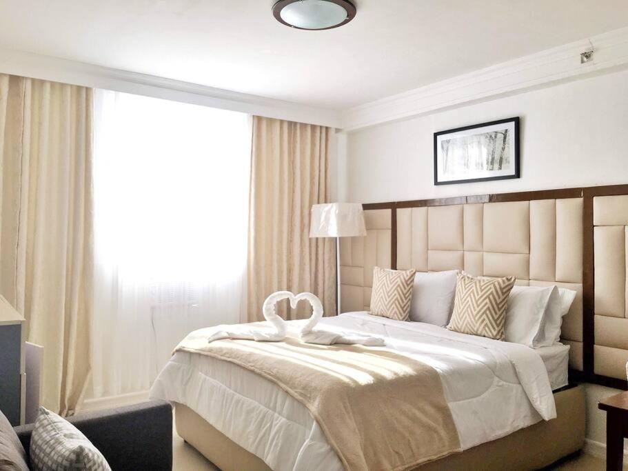 One Bedroom With Free Netflix And Wifi Apartment Suba Basbas