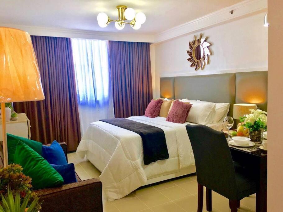 One Bedroom With Fast Wifi And Netflix Suba Basbas