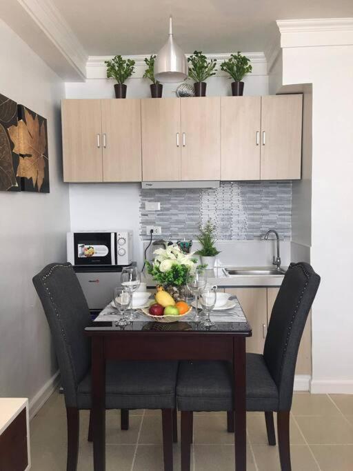 One Bedroom With Fast Wifi And Netflix * Suba Basbas