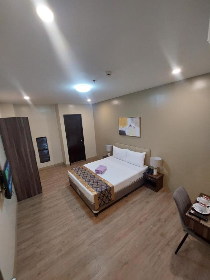 Beaver Hotel Cebu