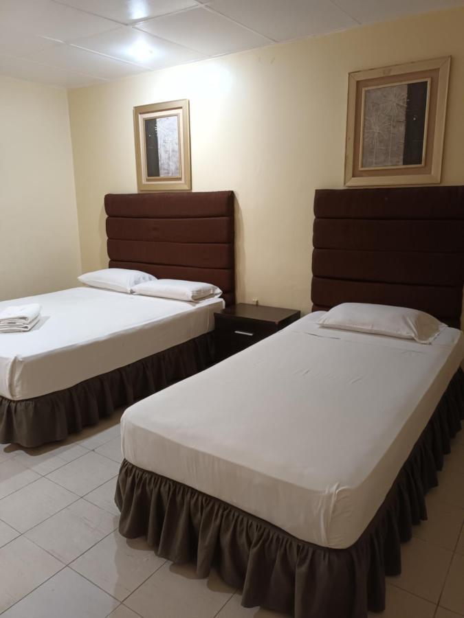 Hotel Mactan House