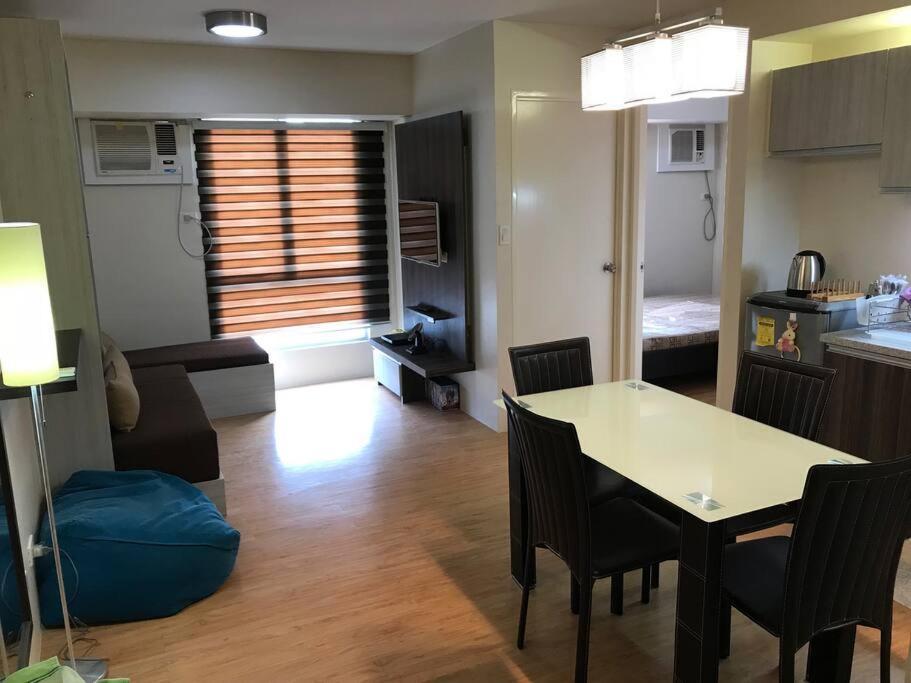 Apartamento Comfy Avida It Park 50mbps Cebu