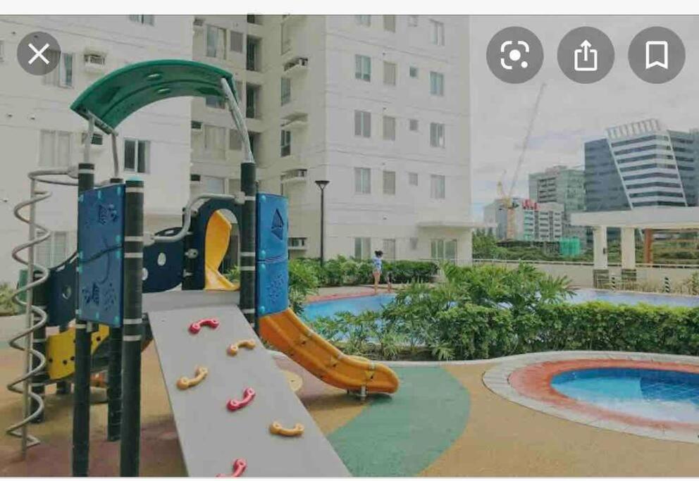 In Avida Towers It Park
