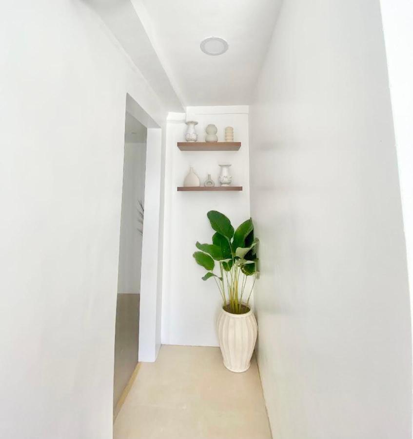 Apartment New Modern Near Airport, And Fast Wi-fi