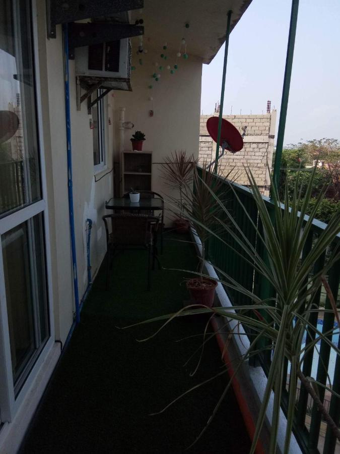 3 Bedrooms 2 Bathrooms Fully Furnished Unit Near Beach Apartment