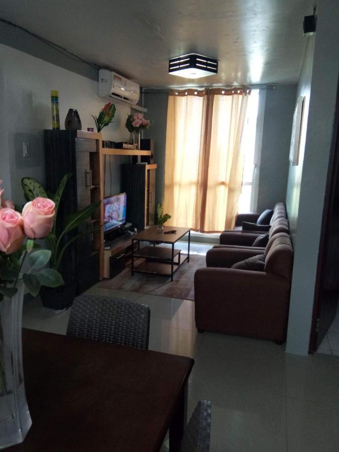 Apartment 3 Bedrooms 2 Bathrooms Fully Furnished Unit Near Beach Cebu