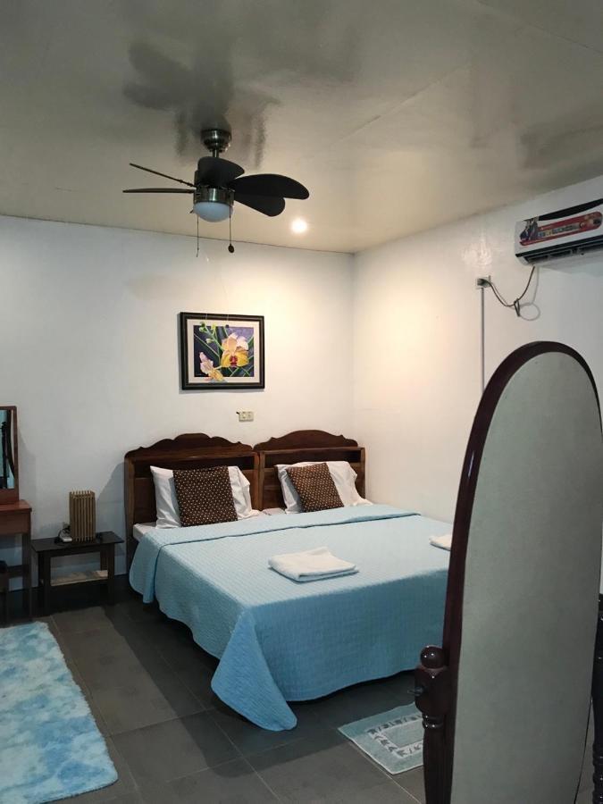 Bahay bakasyunan Gerty's Tourist Powered By Cocotel Moalboal