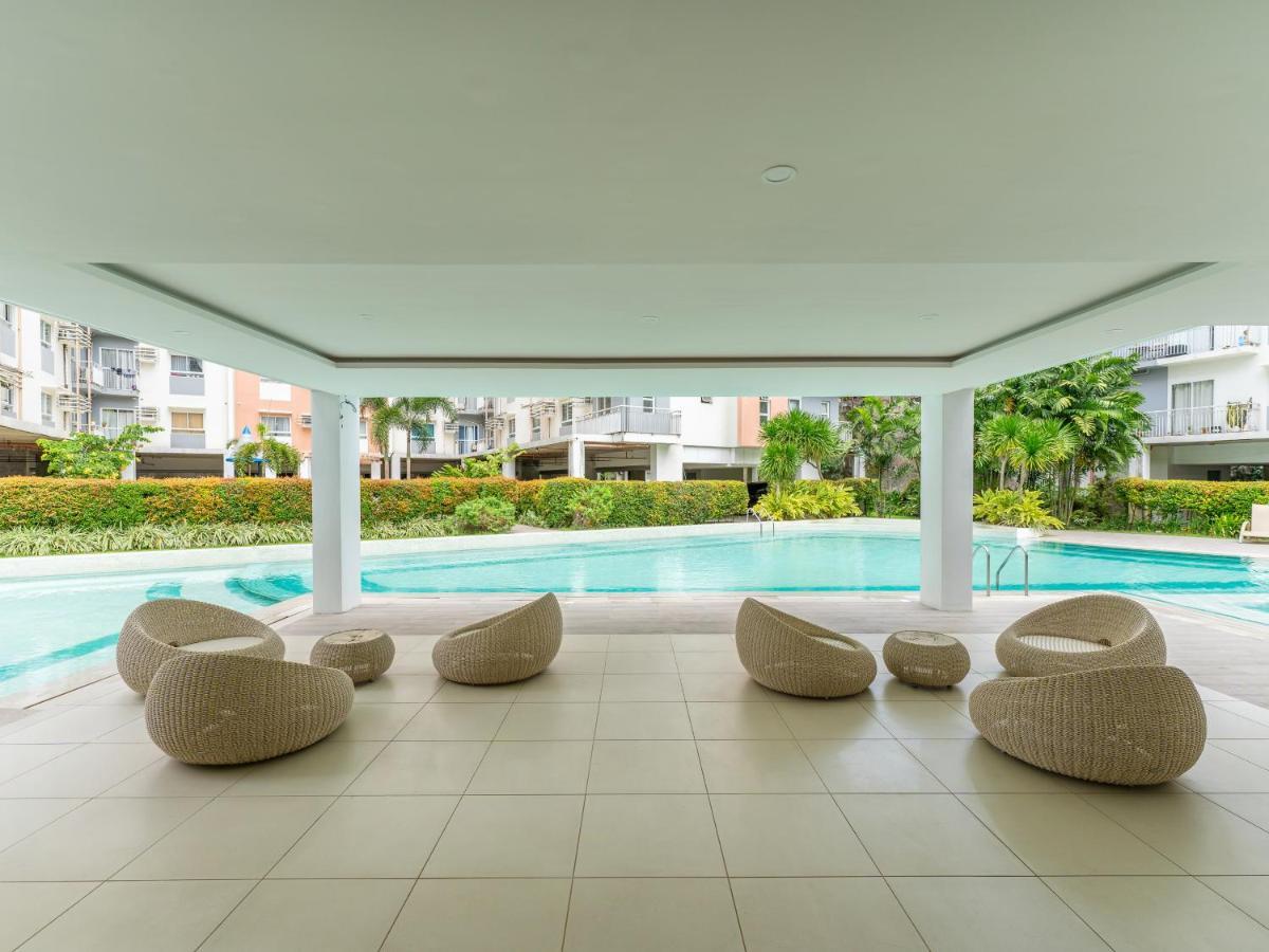 Apartment Celestia By J&j Homes At Mivesa Garden Residences Near Itpark Cebu