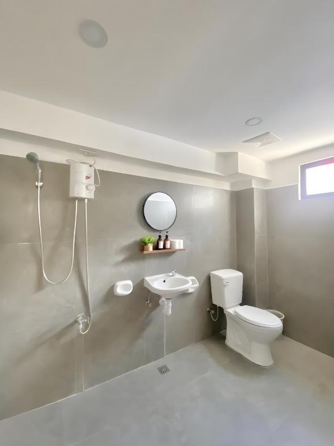 Apartment New Modern Near & Airport *