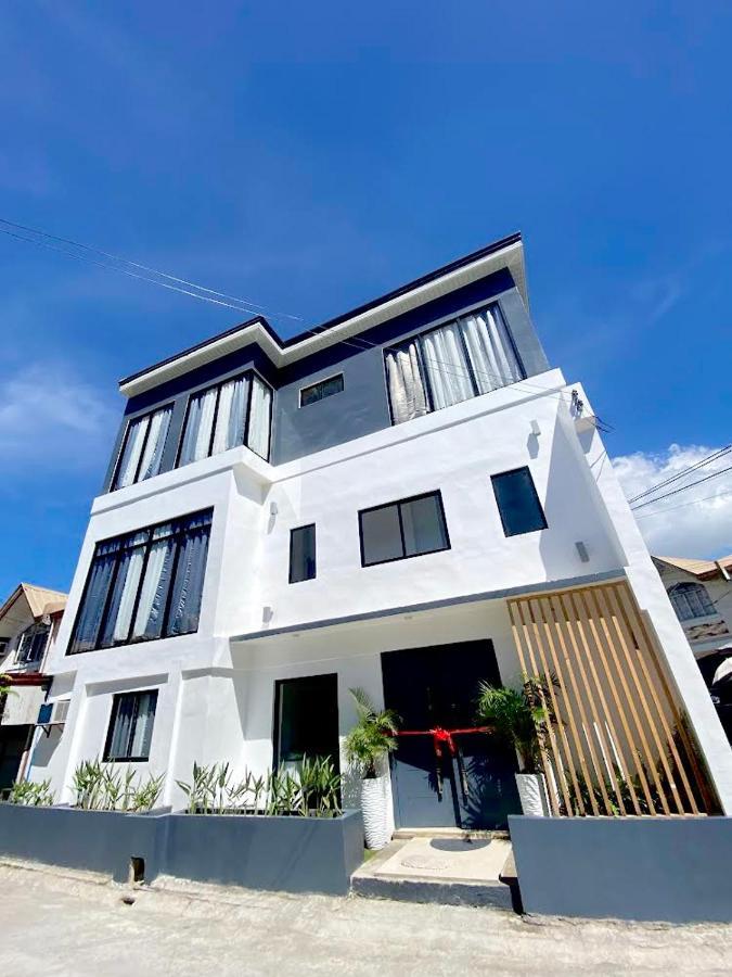 New Modern Near Airport &