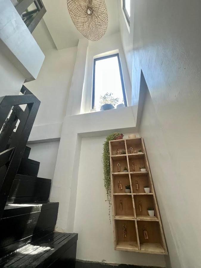 Apartment New Modern Near Airport & Sudtungan