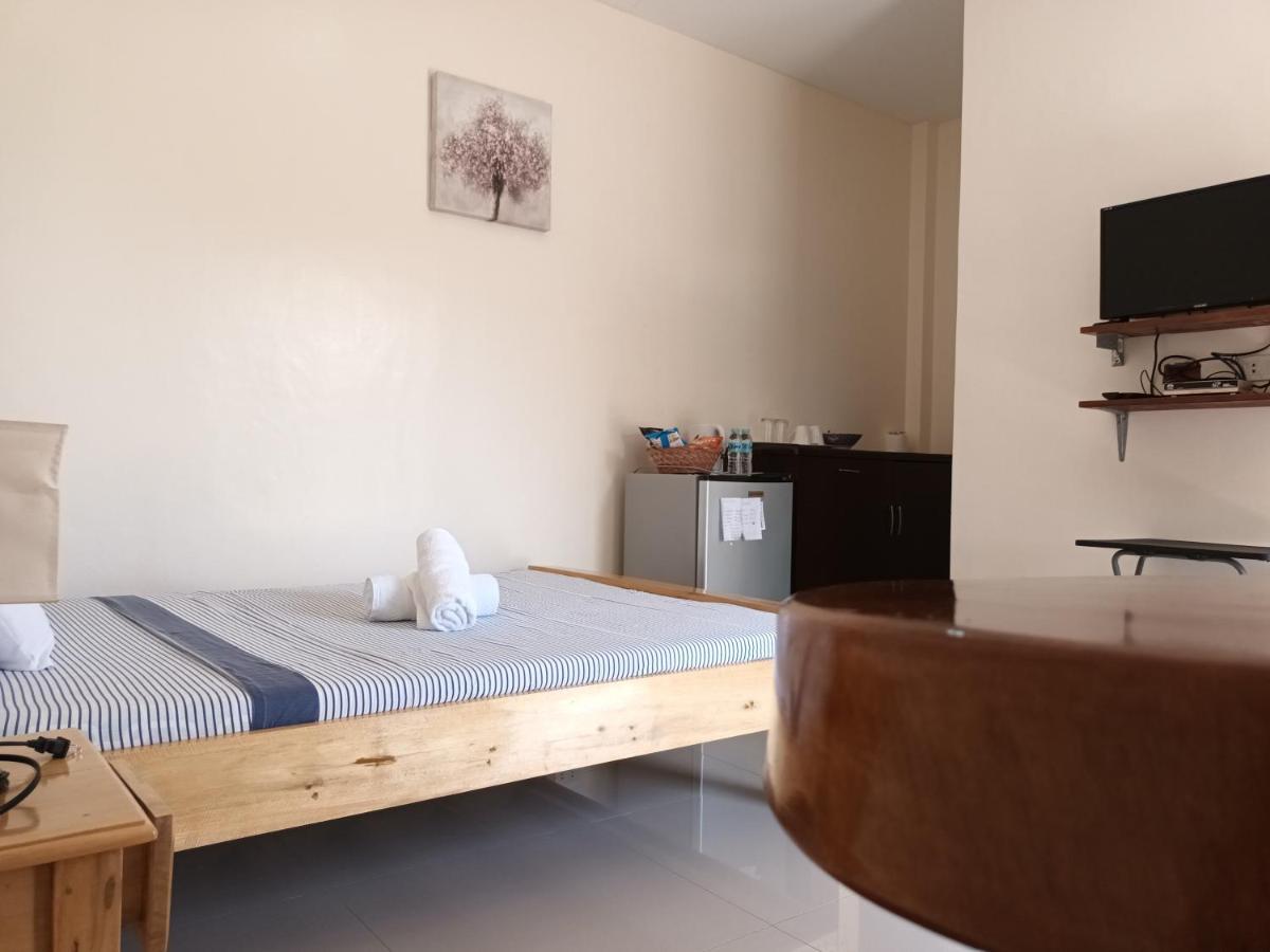 Grae's Apartelle Moalboal