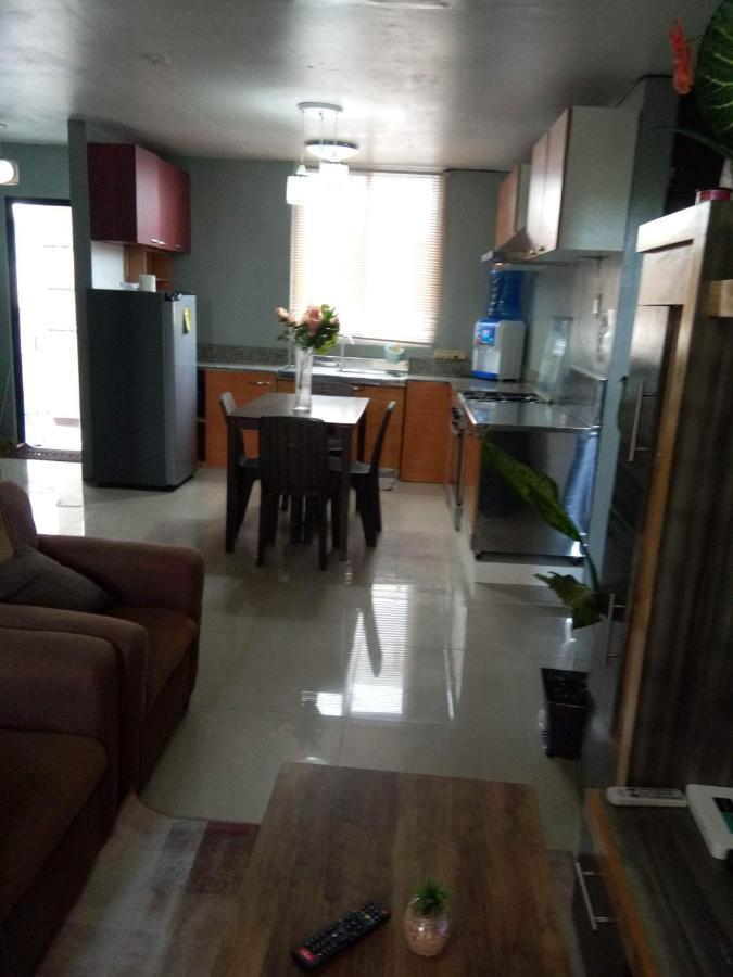 Apartment 3 Bedrooms 2 Bathrooms Fully Furnished Unit Near Beach