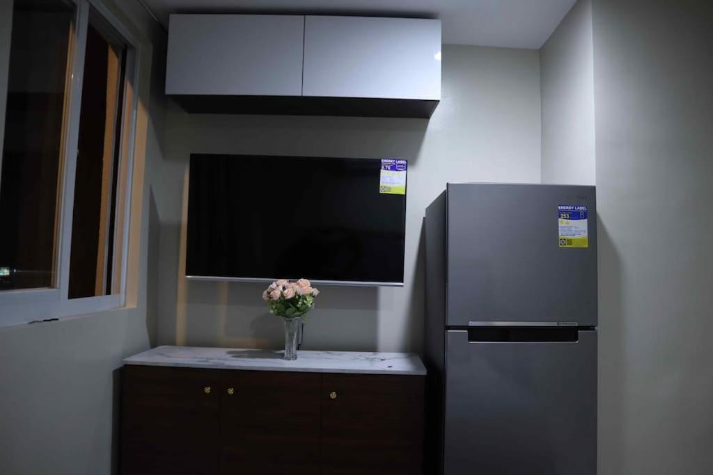 Cute 23 Sqm For The Cuties Near Ayala Apartment *