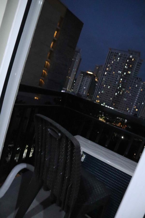 Apartment Cute 23 Sqm For The Cuties Near Ayala *