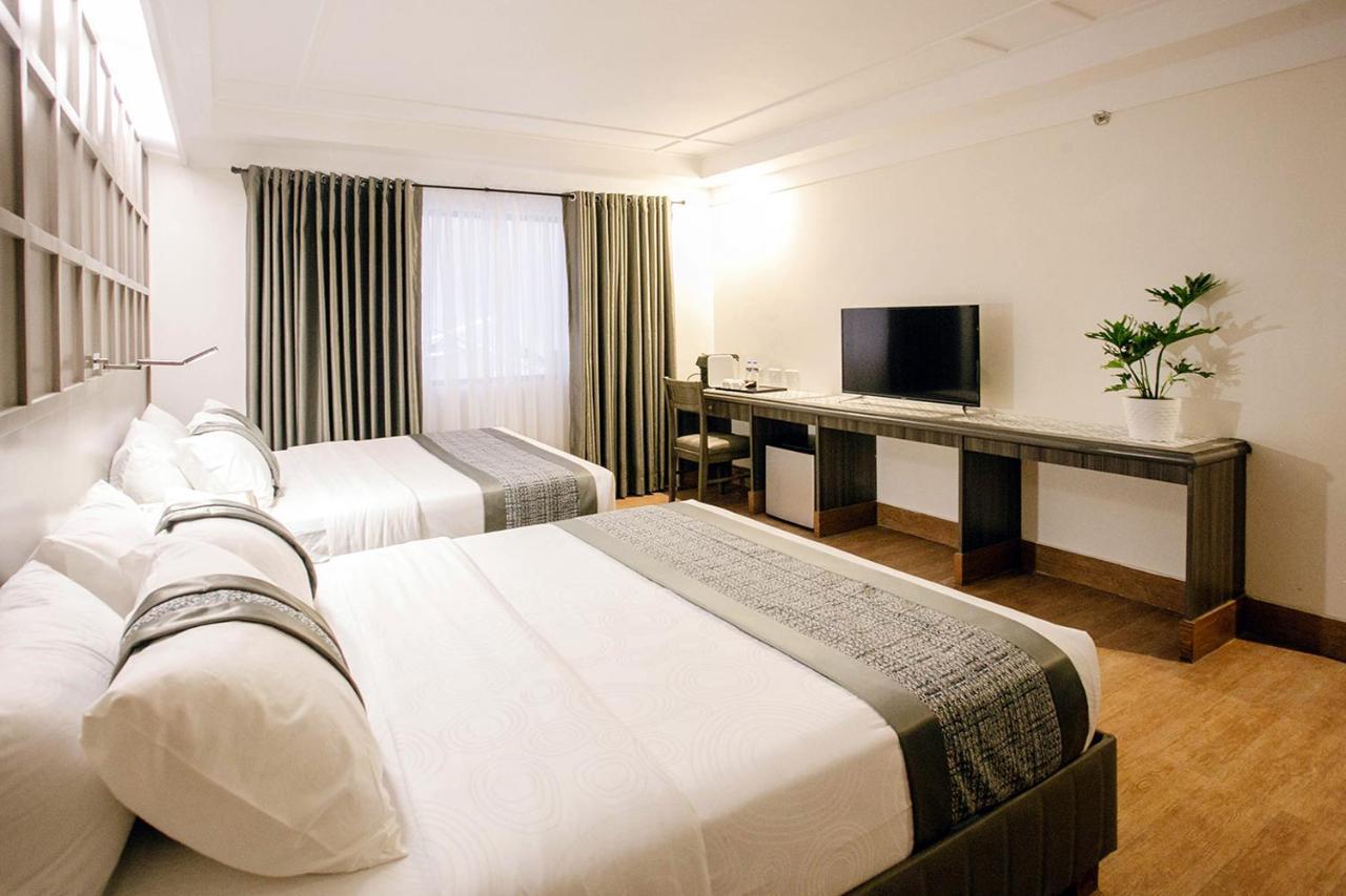 Diamond And Residences 3*