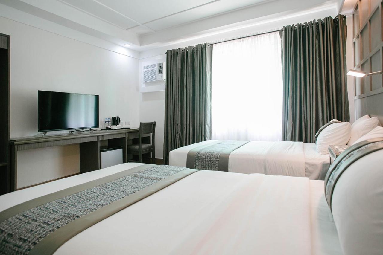 Diamond And Residences