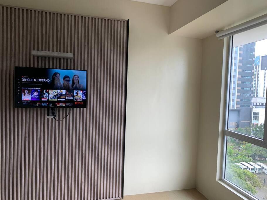 Comfy Avida W/ Pool Apartment