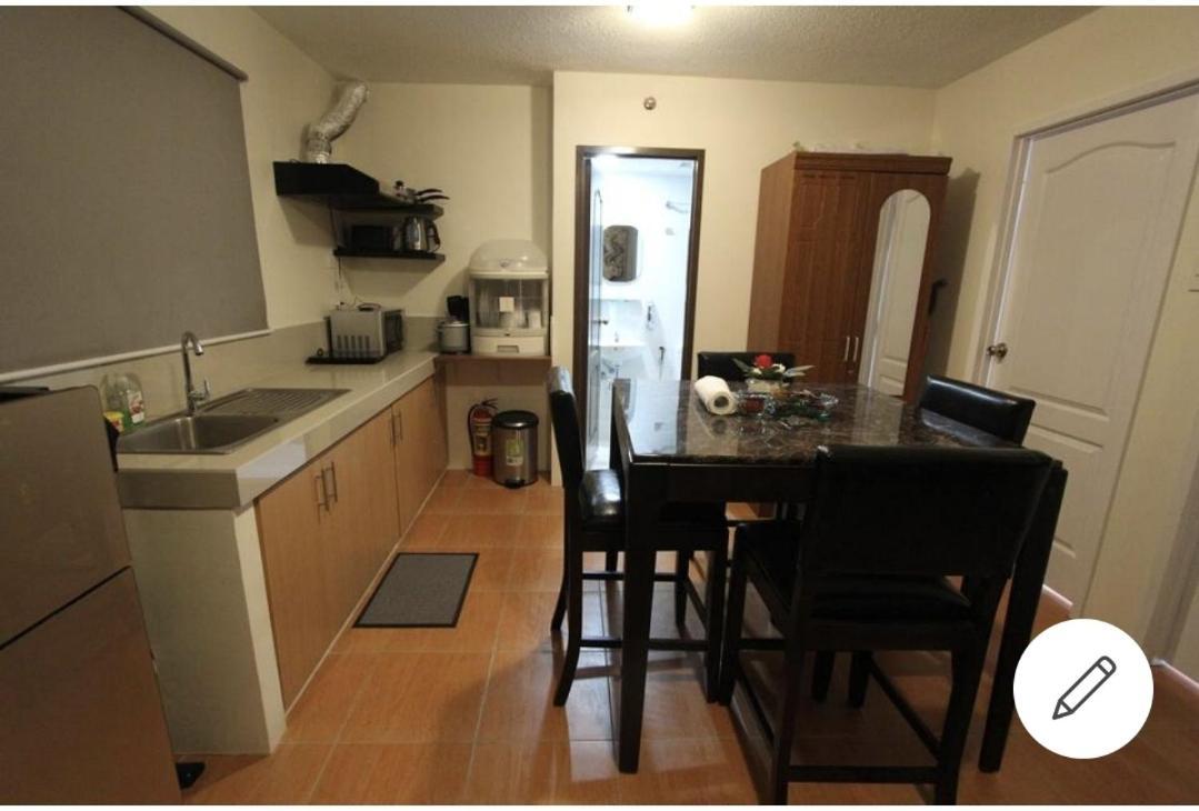 Our Oasis In Awaits Apartment