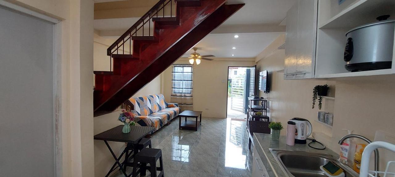 Affordable Fully Furnished House With 3 Bedroom For Family And Big Groups *