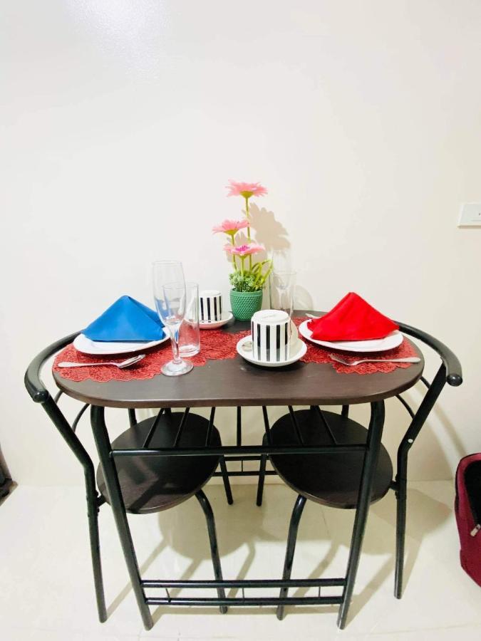 Persimmon Condominium City