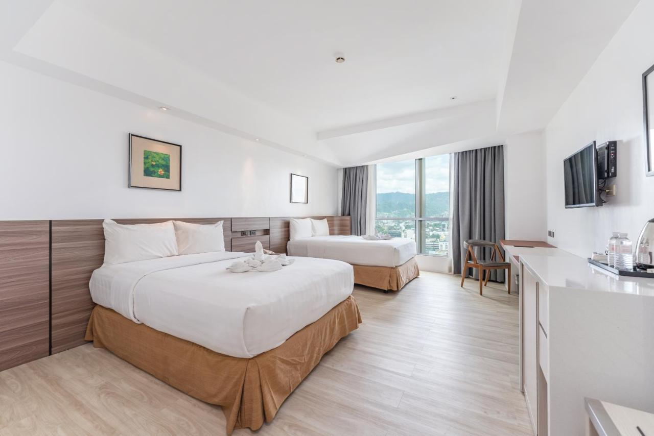 Crown Regency & Towers Hotel Cebu