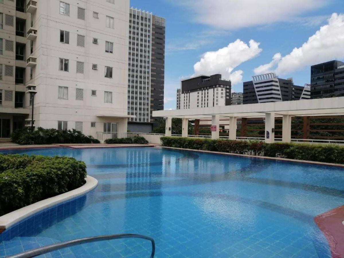 2br Unit In It Park