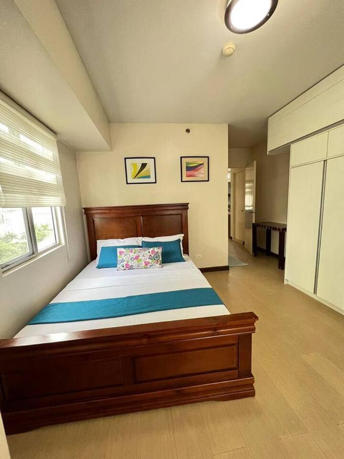 Apartment 2br Unit In It Park
