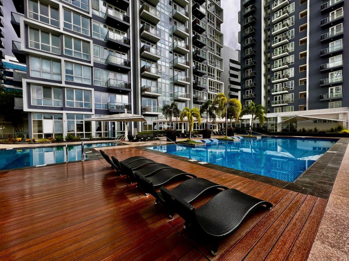 1br Mactan New Town Free Pool 10 Min To The Beach Near Airport Ocean View *