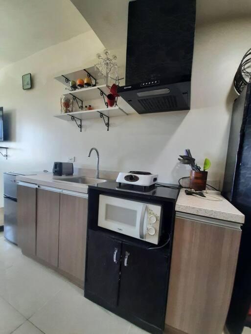 Apartment Horizons 101 Studio + Pool + Gym + Netflix