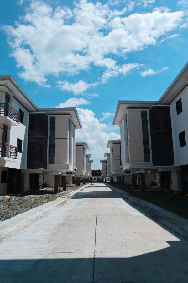 Cozy Almond Drive In Cebu *