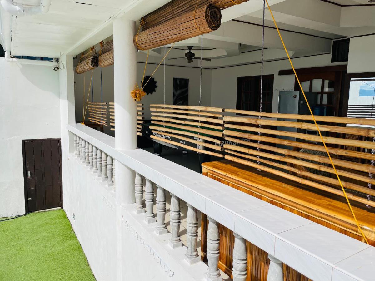 Oceanfront Scuba Villa