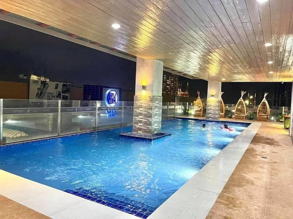 Sun Vida Tower Unit Across Sm *
