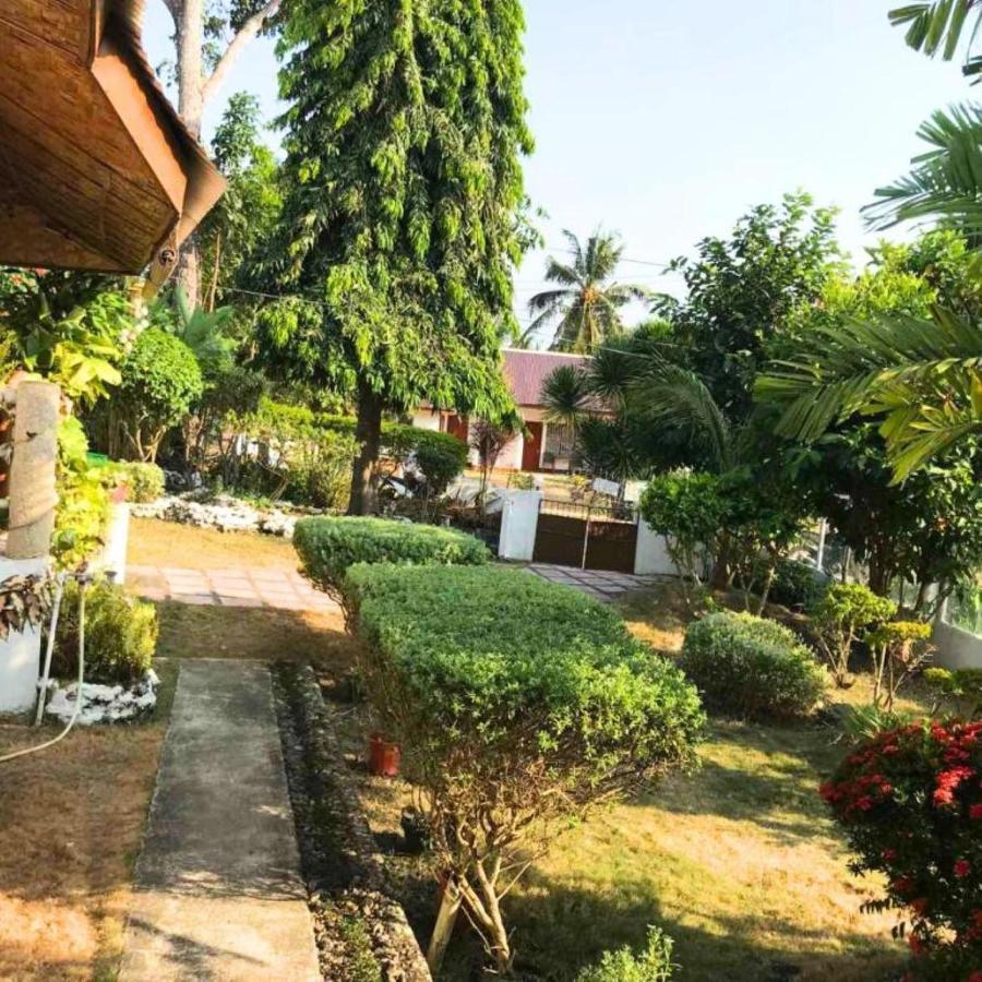 Bahay bakasyunan Gerty's Tourist Powered By Cocotel Moalboal