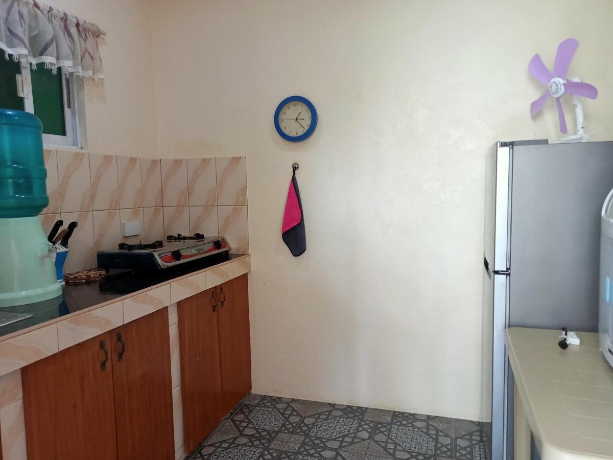 The Ivory Castle Apartment Pooc