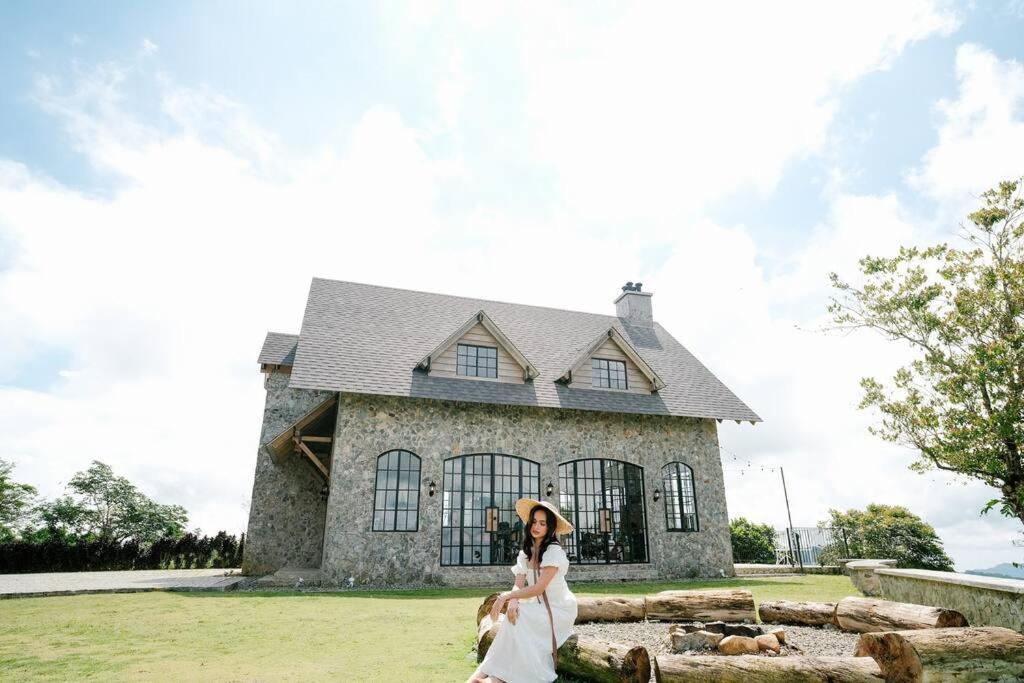 Bahay bakasyunan The Old Country Stone House Cebu