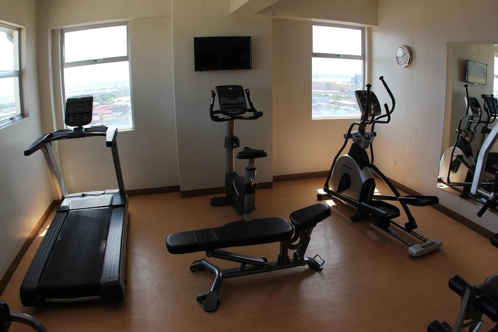R Mabolo Hotel 3*
