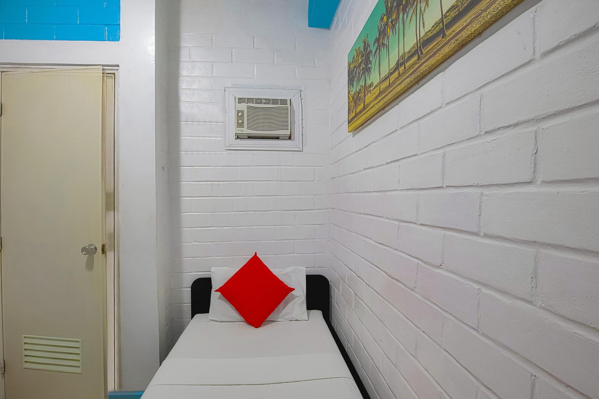 Reddoorz At La Maria And Tourist 3* Cebu