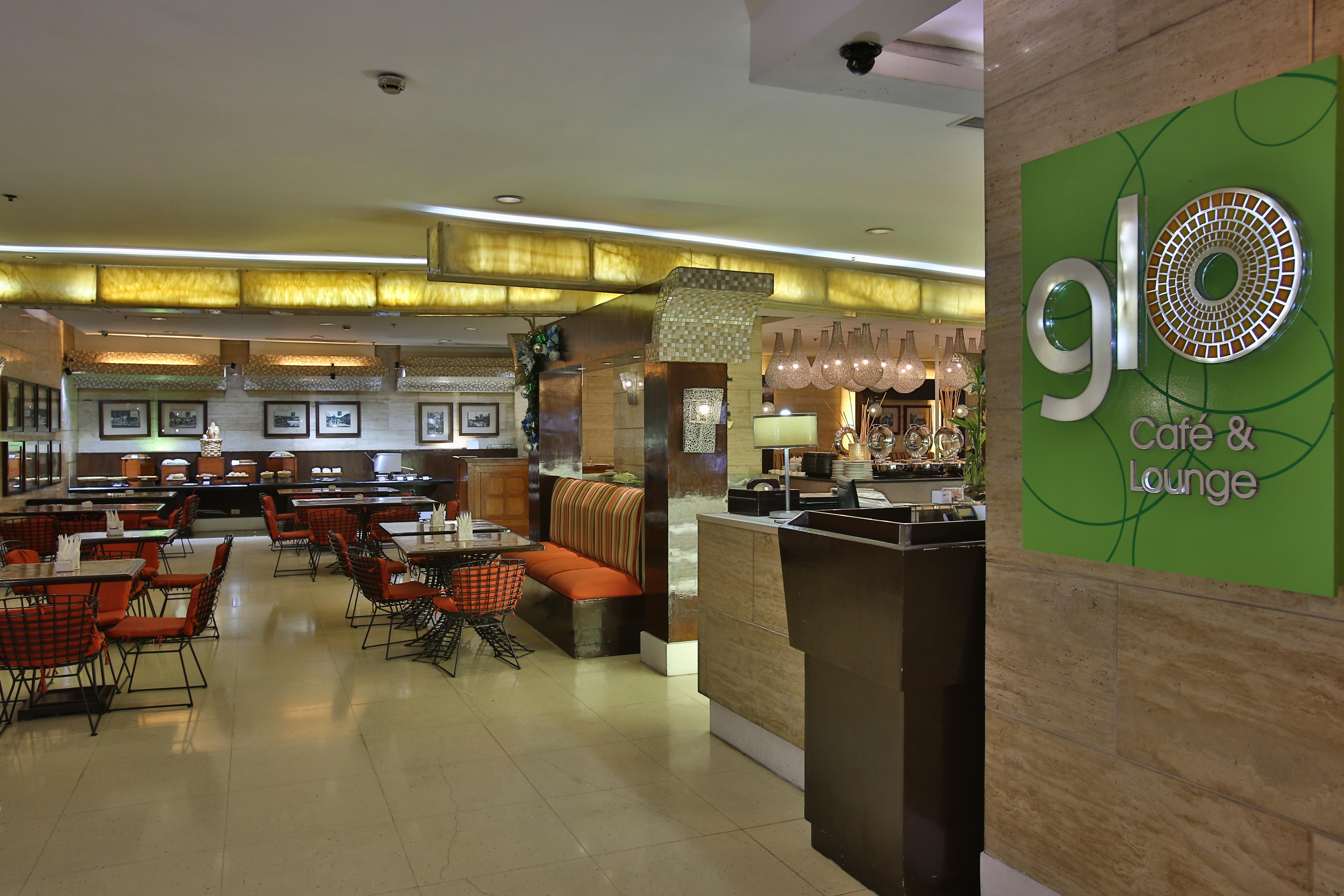 Crown Regency & Towers Hotel 4*