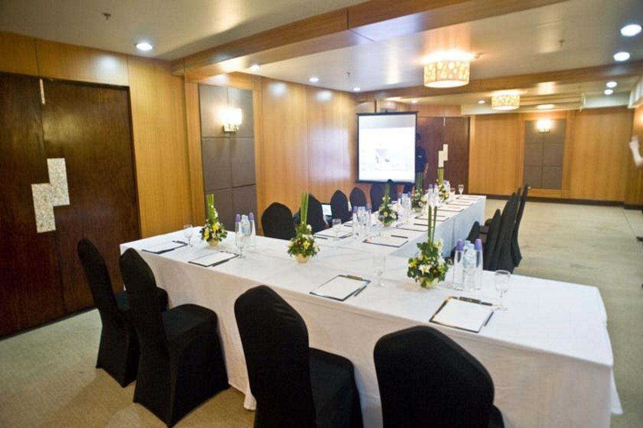 Goldberry & Mactan Hotel