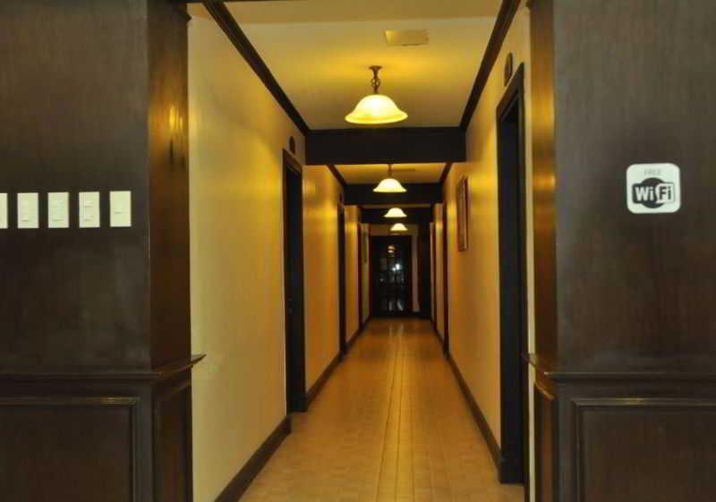Inn Ace Penzionne