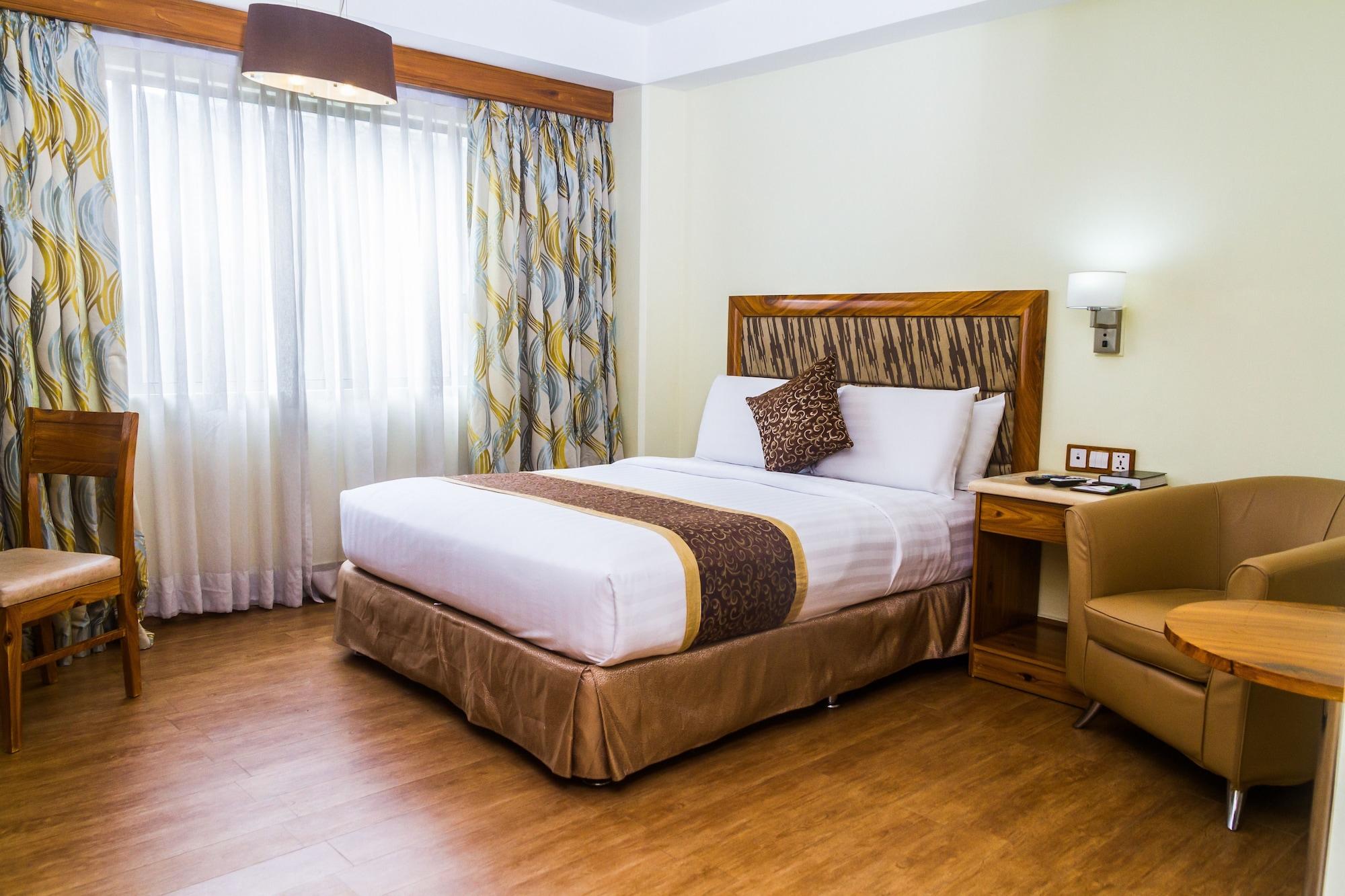 Diamond And Residences 3*
