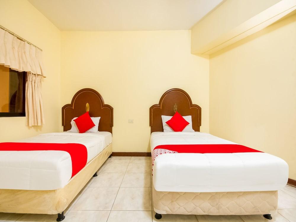 Hotel Fords Cebu