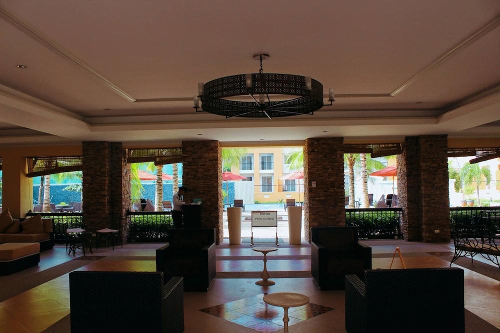 2 Bedroom At San Remo Oasis Near Sm Seaside
