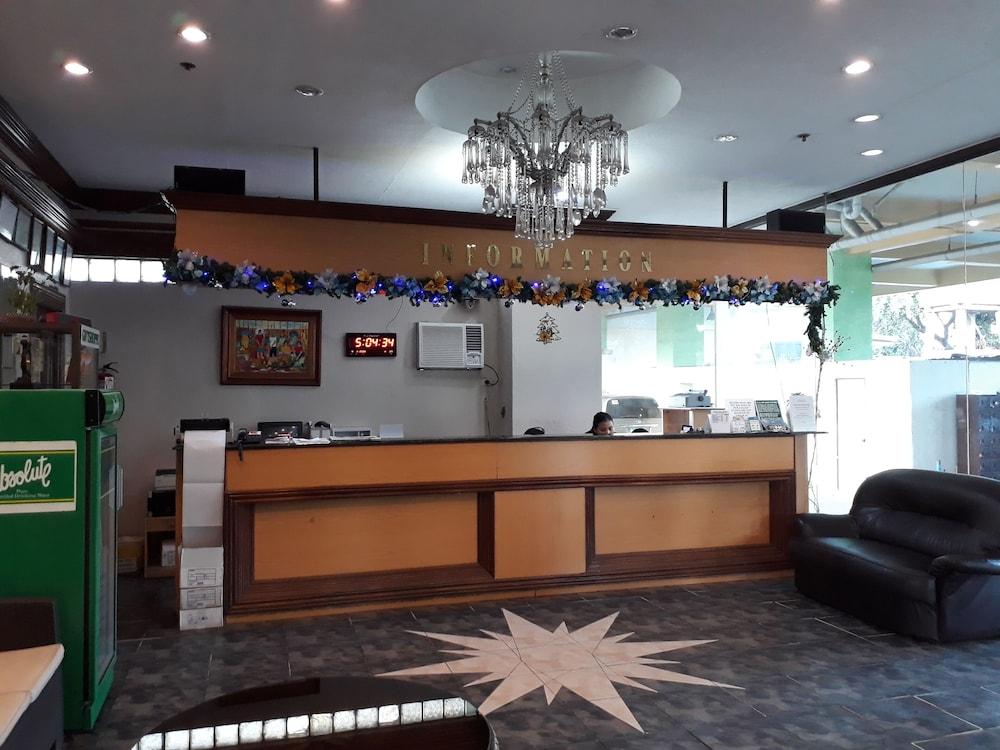Metro Park - Hotel 2*